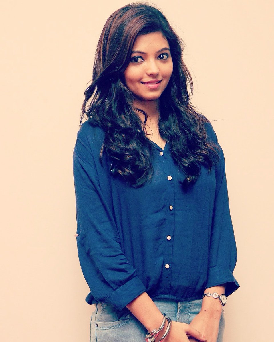 Athulya, Athulya Age, Athulya Height, Athulya Weight, Athulya Wiki, Athulya Biography, Athulya Photos, Athulya Stills, Athulya Images, Athulya Caste, Celebrity Biography, Wiki