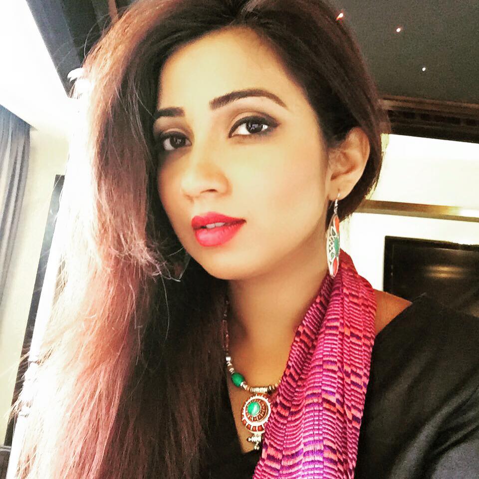 Shreya Ghoshal, Selfie, Shreya Ghoshal Selfie, Photos, Shreya Ghoshal Hot, Shreya Ghoshal Sexy, Entertainment, Shreya Ghoshal Photos