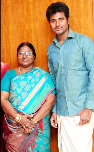 Sivakarthikeyan Mother Raji Doss