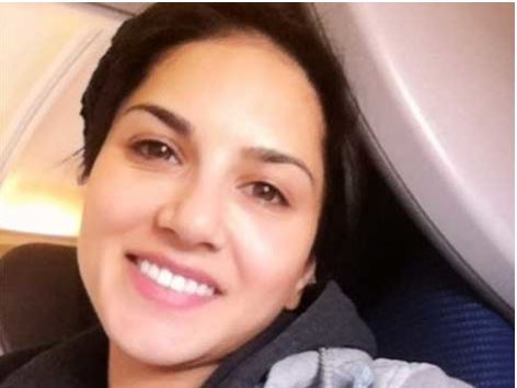 Sunny Leone Pictures, Sunny Leone Without Makeup, Sunny Leone, Sunny Leone Photos, Entertainment