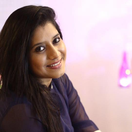 Priyanka Deshpande Marriage, Anchor Priyanka Marriage Photos, Priyanka Praveen Wedding, Priyanka marriage images, Super Singer Anchor Priyanka, Priyanka 