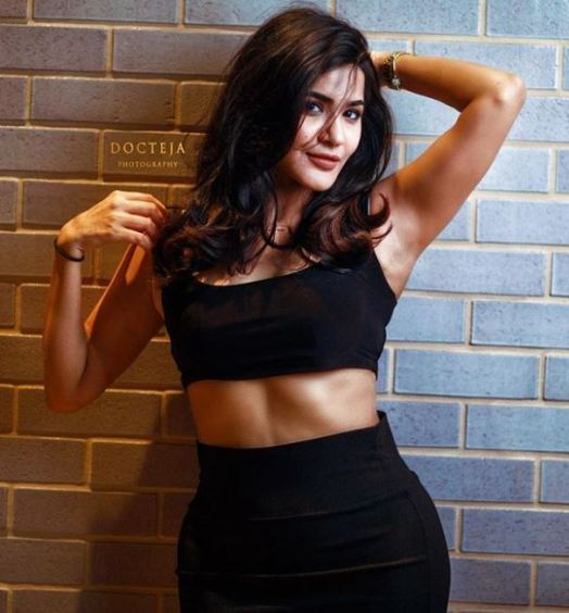 Ashu Reddy Age
