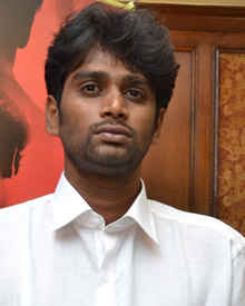 H. Vinoth, H. Vinoth Director, H. Vinoth Wiki, H. Vinoth Biography, H. Vinoth Age, H. Vinoth Family, H. Vinoth Affairs, H. Vinoth Theeran Adhigaaram Ondru, H. Vinoth Sathuranga Vettai, Biography