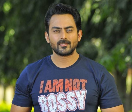 Karthik Jayaram Wiki