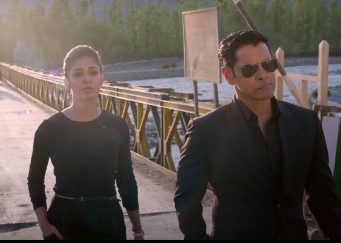 Nayanthara Iru Mugan Sexy