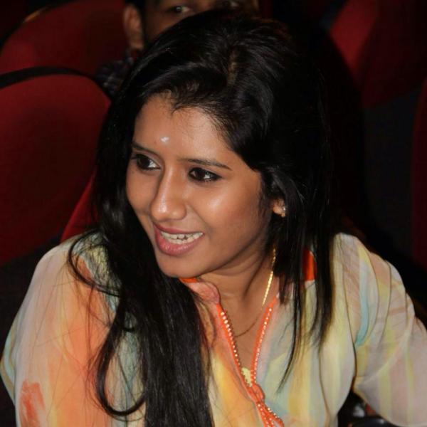 Priyanka Deshpande Marriage, Anchor Priyanka Marriage Photos, Priyanka Praveen Wedding, Priyanka marriage images, Super Singer Anchor Priyanka, Priyanka 