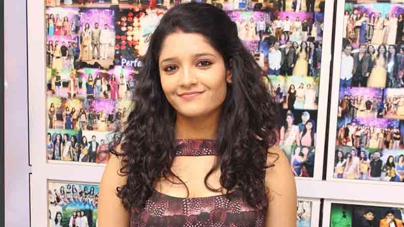 Ritika Singh (Actress) Wiki, Age, Biography, Height 