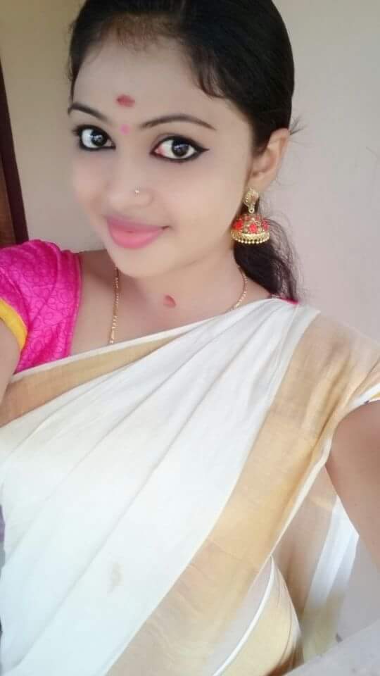 Saithan Actress