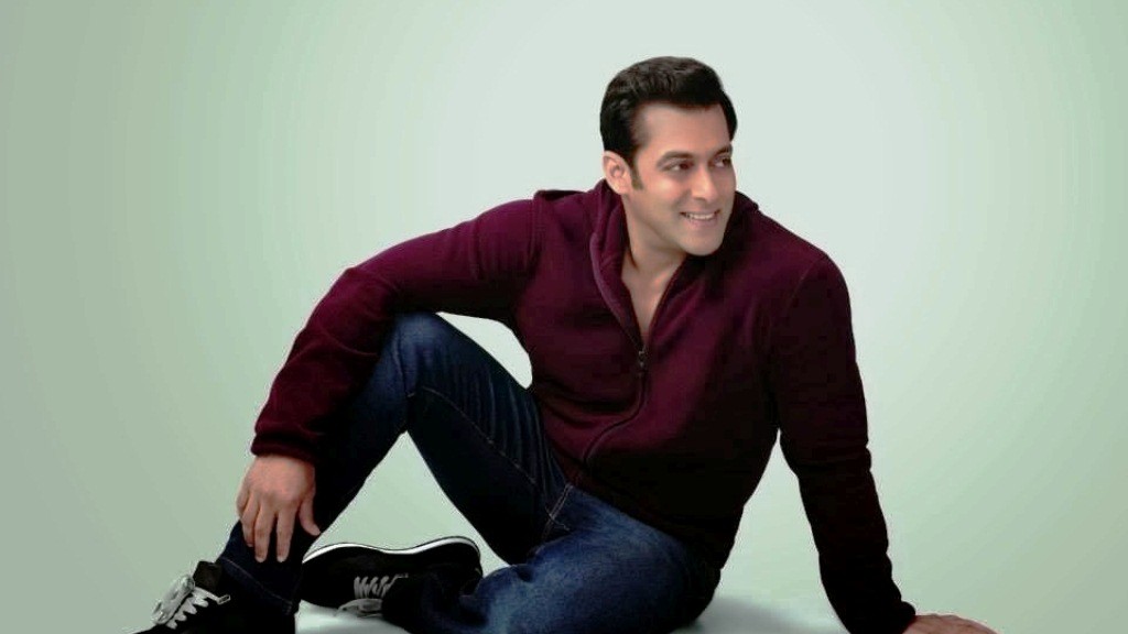 Salman Khan, Salman Khan Age, Salman Khan Wiki, Salman Khan Biography, Salman Khan Family, Salman Khan Height, Salman Khan Weight, Salman Khan Caste, Biography