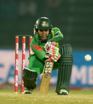 Tatenda Taibu, David Williams, Shortest Cricketers, Shortest cricketers in the world, Tich Freeman, Tich Cornford, Mushfiqur Rahim, Parthiv Patel, Gundappa Vishwanath, Harry Pilling, Mominal Haque, Alvin Kallicharan, 
