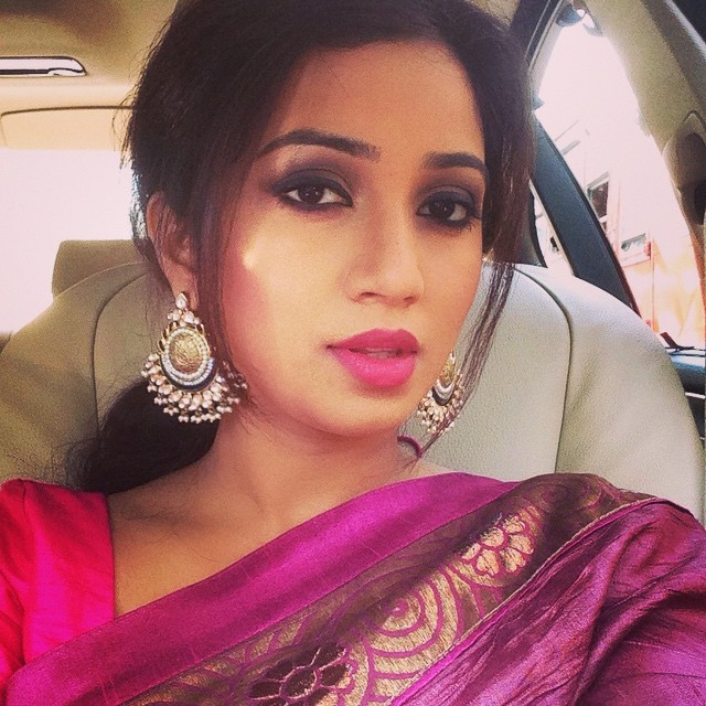Shreya Ghoshal, Selfie, Shreya Ghoshal Selfie, Photos, Shreya Ghoshal Hot, Shreya Ghoshal Sexy, Entertainment, Shreya Ghoshal Photos