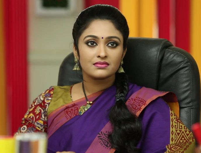 Sreeja, Sreeja Wiki, Sreeja Age, Sreeja Serial Actress, Sreeja Actress, Sreeja Mappillai, Sreeja Height, Sreeja Weight, Sreeja Date of Birth, Sreeja Biography, Sreeja Family, Sreeja Chandran, Sreeja Photos, Celebrity Biography