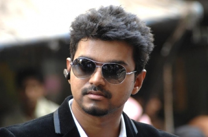 Vijay Thuppakki 100 crore Club movie
