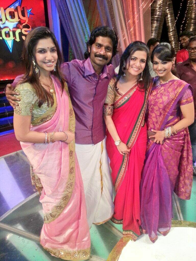 Bhavana Balakrishnan, Vijay TV Bhavana, Super Singer Bhavana, Anchor Bhavana, Vijay TV Anchor Bhavana, Vijay TV, Fact about Bhavana, Super Singer