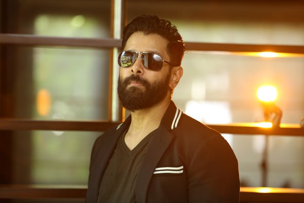 Vikram in Iru Mugan Photos Images Stills